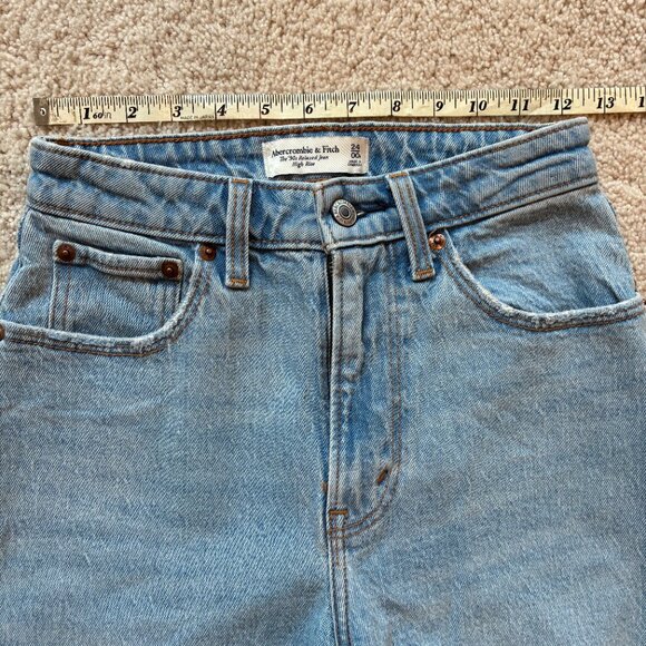 Abercrombie & Fitch Curve Love Stone Wash Jeans - Picture 6 of 8